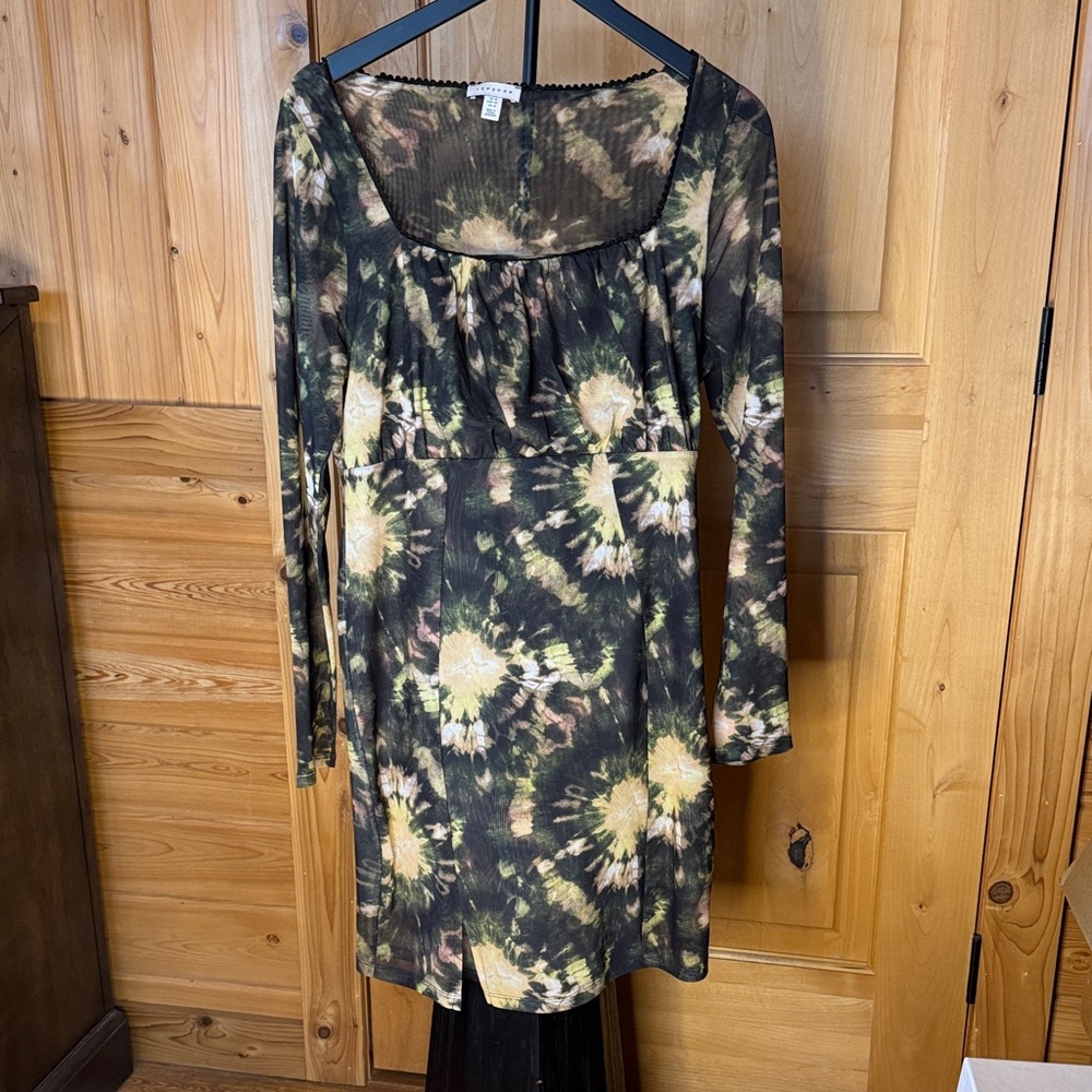 Topshop Black and Green dress